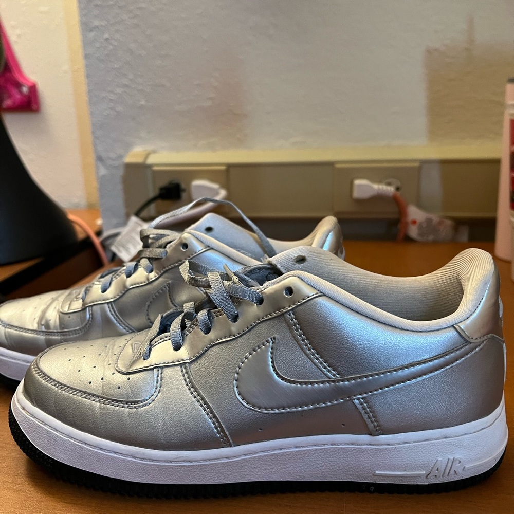 Silver Nike AF1